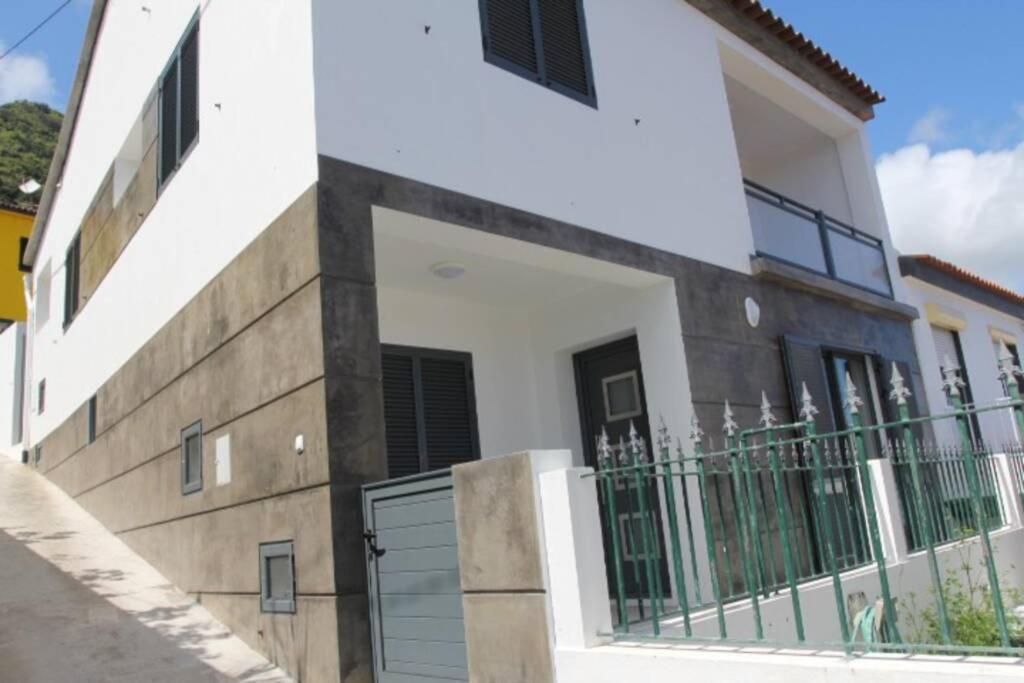 Apartamento Vista Do Mar A Ribeira Quente Exterior foto